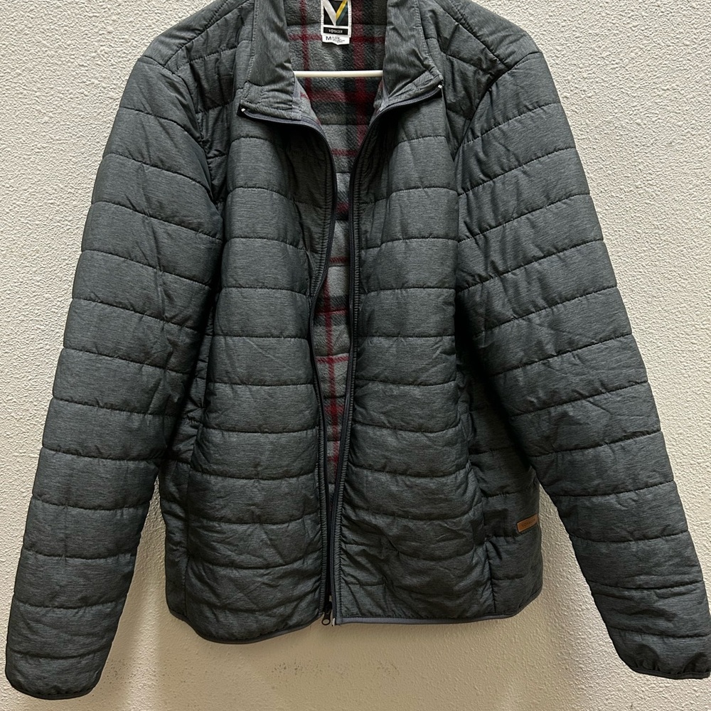 Voyager Gray puffer fleece jacket size M